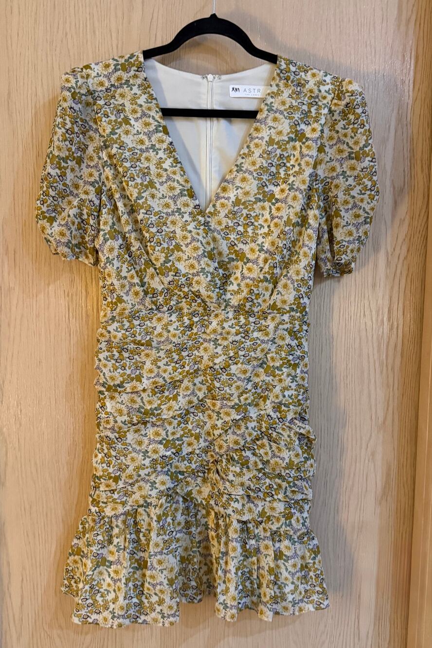 ASTR The Label Mustard Blue Floral Ruched Puff Sleeve Mini Dress Smal